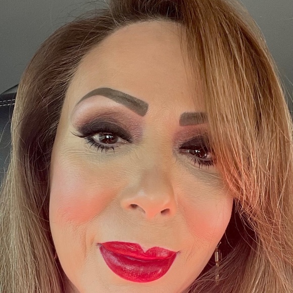 laurasimmons380